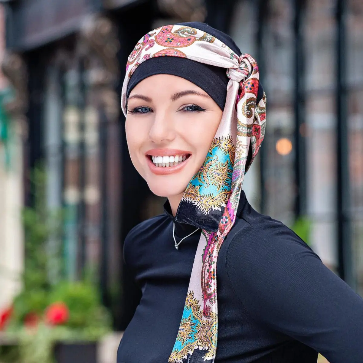 Yanna Black Velvet Alba Turquoise